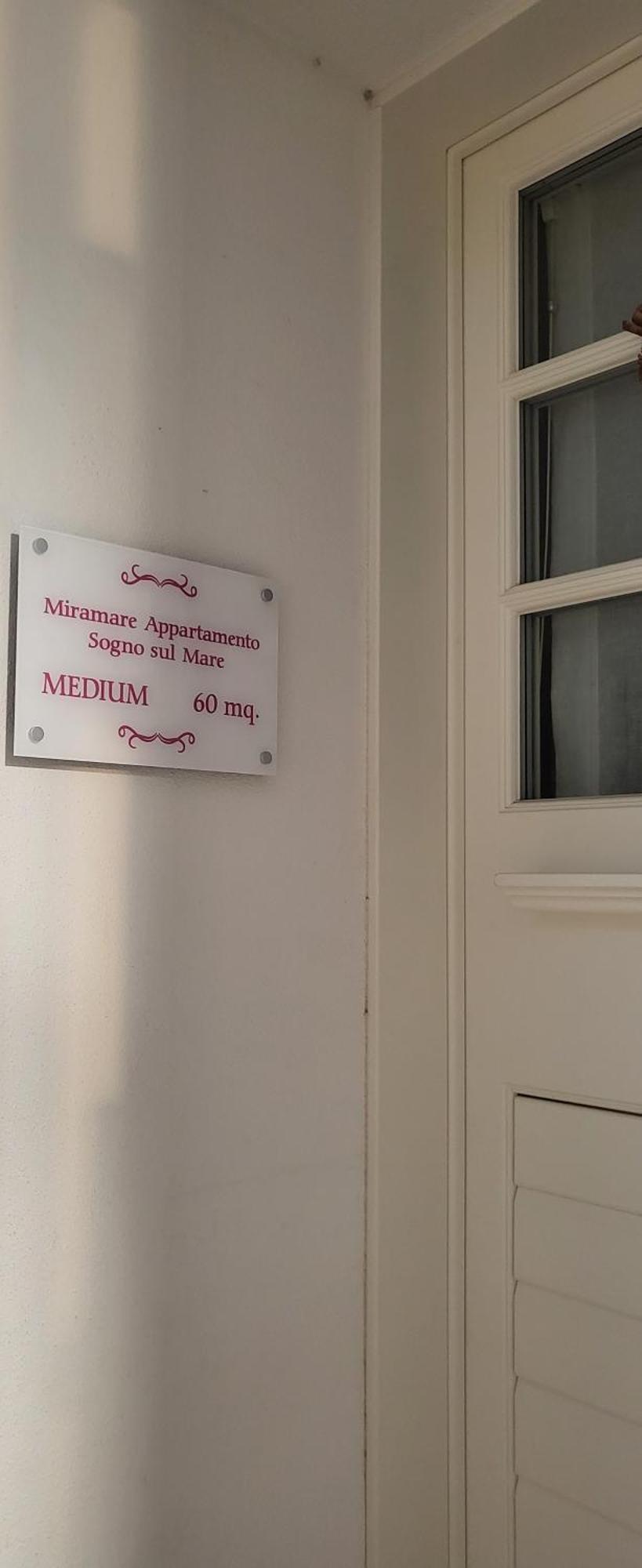 Medium Miramare Appartamento Sogno Sul Mare Trieste Exterior foto
